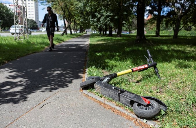Gdańsk. „Zero tolerancji" dla nieprawidłowo zaparkowanych hulajnóg