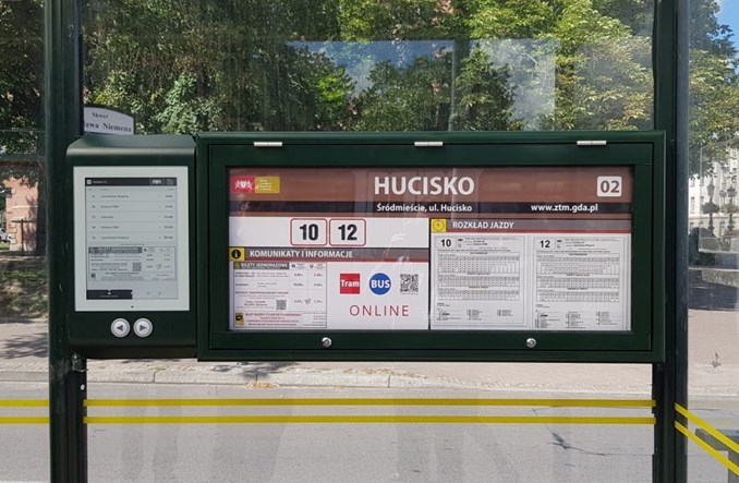 Gdańsk testuje rozkłady na e-papierze
