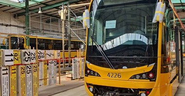 Warszawa: Krótki Hyundai z homologacją