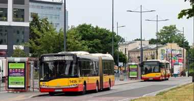 Co z rowerami w autobusach? ZTM Warszawa: Pasażerowie mogą je przewozić