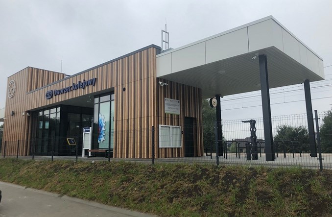 Nowy dworzec w Kornelinie otwarty dla podróżnych