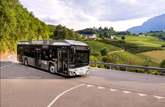 Wodorowy Solaris trafi do Lublina. Jest umowa