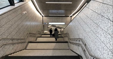 Metro: 670 tys. pasażerów na dwóch liniach