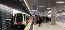 Metro jedzie na Bródno. Trzy nowe stacje otwarte
