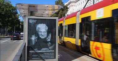 Warszawa: Legendarny lektor dostał swój własny przystanek na Bródnie
