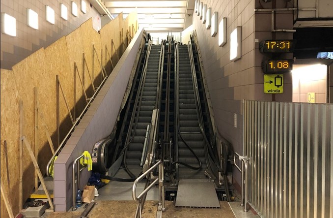 Metro: Rozpoczęła się wymiana schodów na Politechnice