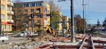 Trwa budowa peronów na trasie tramwajowej na Os. Jar w Toruniu