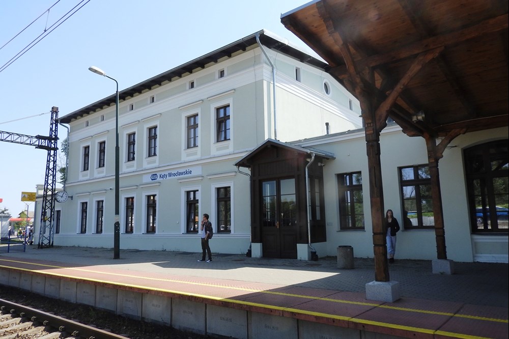 Dworzec w Kątach Wrocławskich