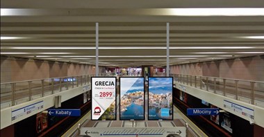 Metro: Reklamy także pod sufitem. ZTM zgodził się na zasłanianie nazw