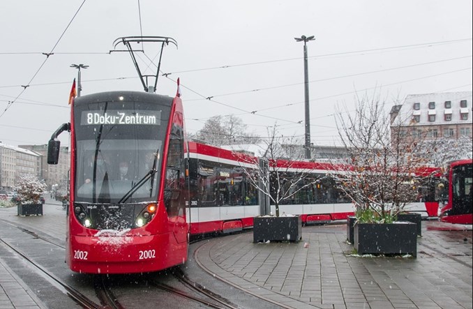 Nowe Avenio wyjeżdża na tory w Norymberdze
