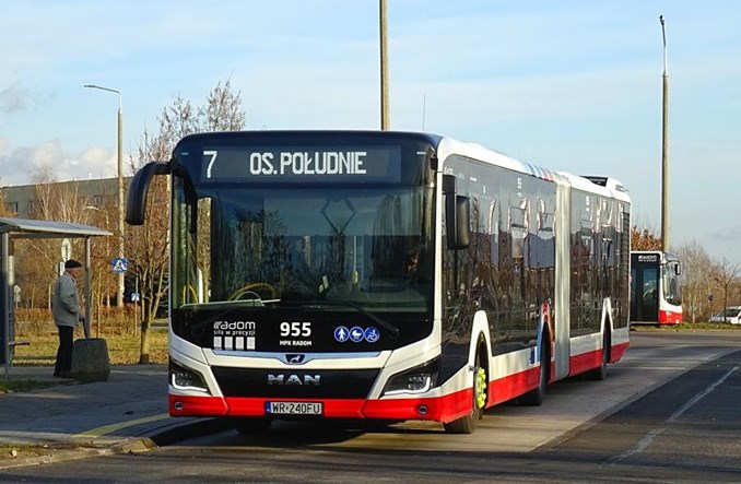 Na ulice Radomia wyjechały nowe przegubowce