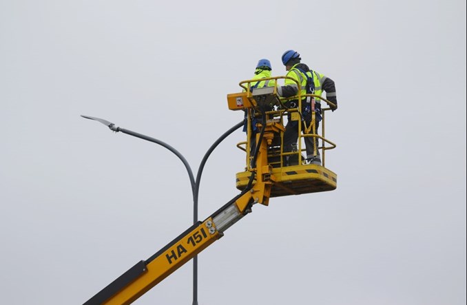 Metro przechodzi na LED-y i oszczędza