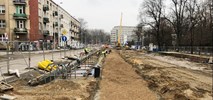 Warszawa: Pierwszy tor na Gagarina w trakcie układania