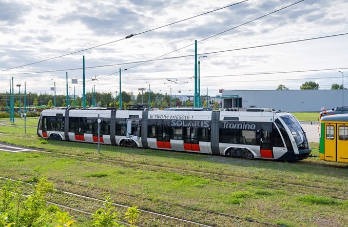 Pierwszy Tramino przejdzie modernizację. Wiemy kto ją wykona