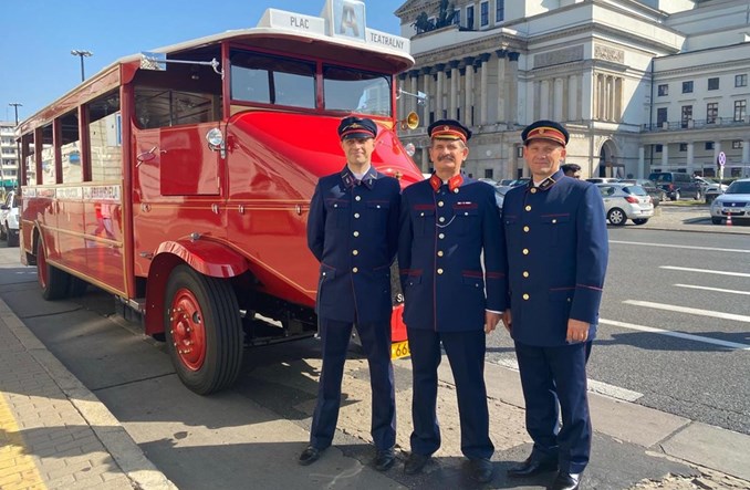 Mundurologia w transporcie miejskim