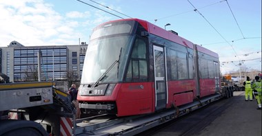 Stadler dostarczył pierwszy Tramlink do Berna