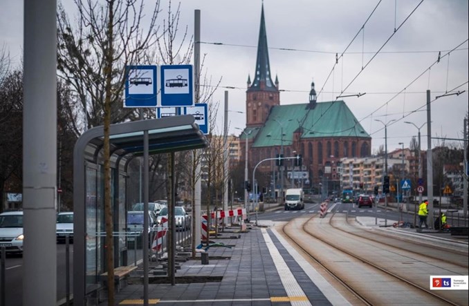 Szczecin z nowym przystankiem tramwajowym na trasie na Prawobrzeże
