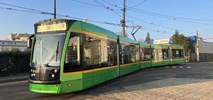 Pierwszy poznański Combino po naprawie głównej