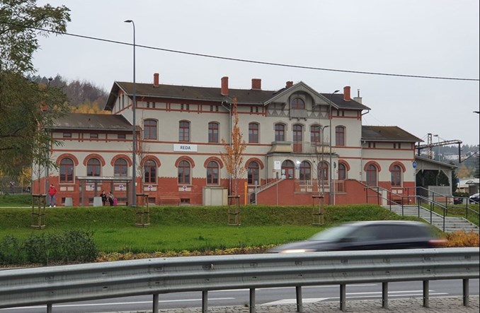 PKP SA wybrały wykonawcę koncepcji dworca w Redzie