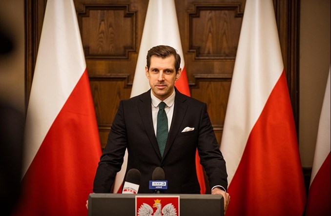 Nowy wojewoda mazowiecki w obronie samochodów. „Świadomy wybór konsumencki”