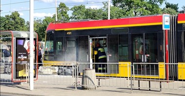 Tramwaje Warszawskie wyjaśniają przyczyny pożaru w Hyundaiu