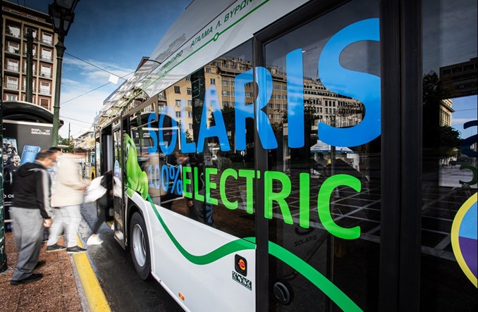 Legnica kupuje pierwsze elektrobusy. Umowa z Solarisem