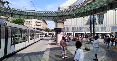 Strasburg: Jak europejska metropolia skorzystała dzięki tramwajom
