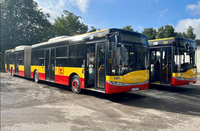 Pierwsze łomiankowskie przegubowce wyjeżdżają na trasy