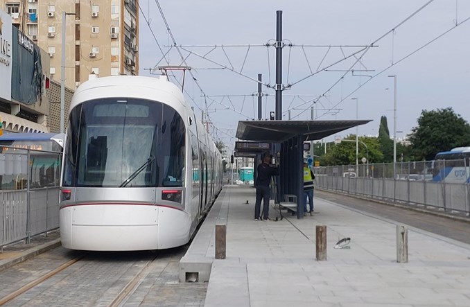 Tel Awiw w końcu otwiera „metro”