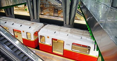 Metro: Niektóre pociągi rosyjskie wracają (chwilowo) do łask