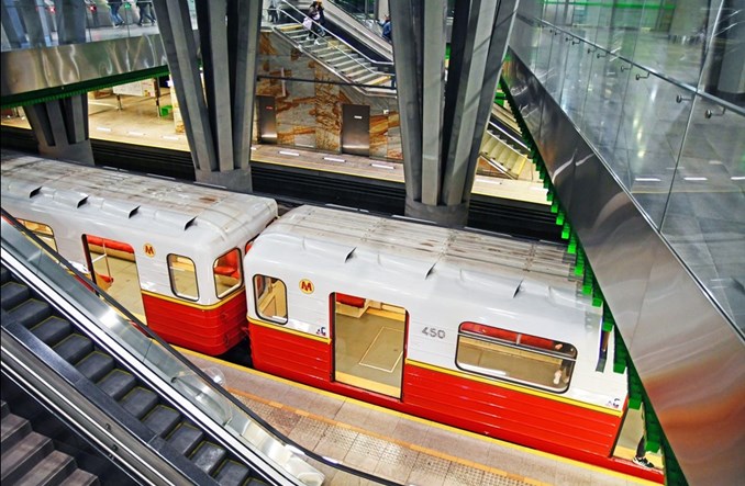 Metro: Niektóre pociągi rosyjskie wracają (chwilowo) do łask