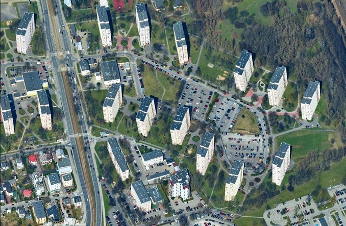 Garaż Plus. Rząd obiecuje program rewitalizacji wielkiej płyty