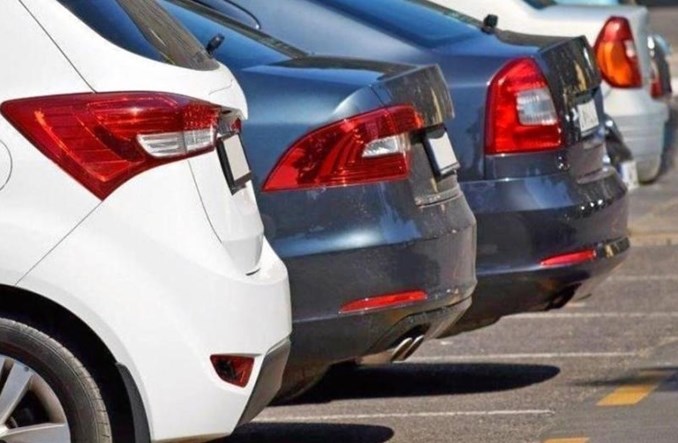 Samochód w mieście: Zamiast zakazów dajmy alternatywę