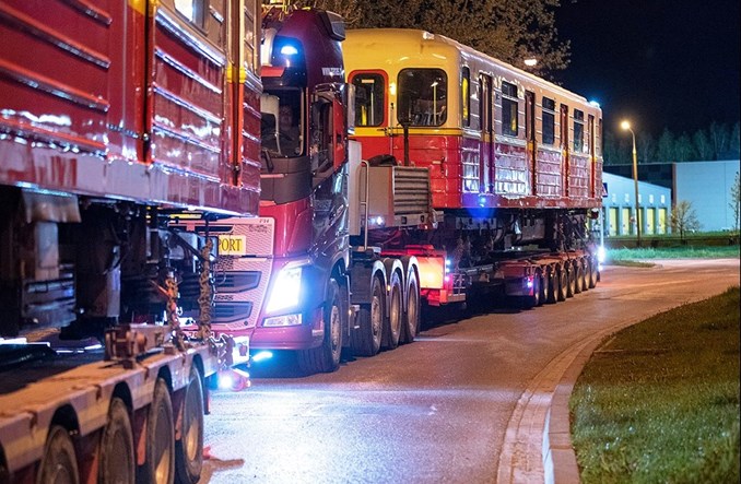 Warszawa może poratować Charków starymi wagonami metra. Szczegóły