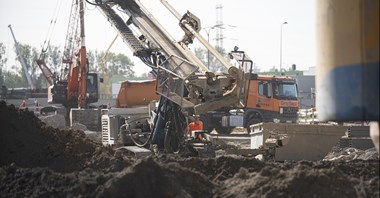 Metro na Karolin: Wykonawca wzmacnia grunt przed drążeniem tuneli