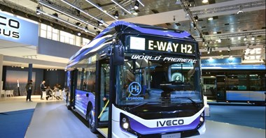 Iveco na Busworld 2023. Nowy elektryczny Crossway i wodorowy E-way [zdjęcia]