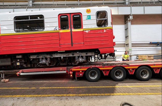 Metro zostawi jeden skład rosyjski na części