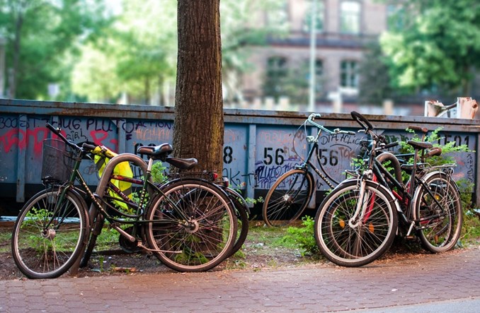 Berlin. Rower elementem wojny kulturowej. Rośnie samochodowe lobby