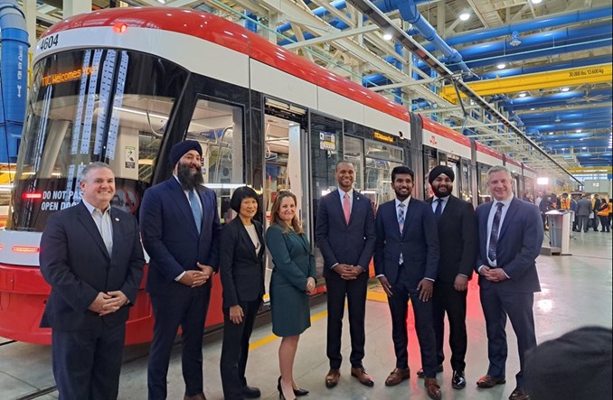 Alstom dostarczył pierwsze nowe tramwaje do Toronto