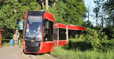 Tramwaje Śląskie z jedną ofertą na wieloczłonowe tramwaje