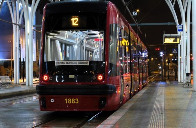 Łódź: Skorygowane plany powrotu linii tramwajowych. Są opóźnienia