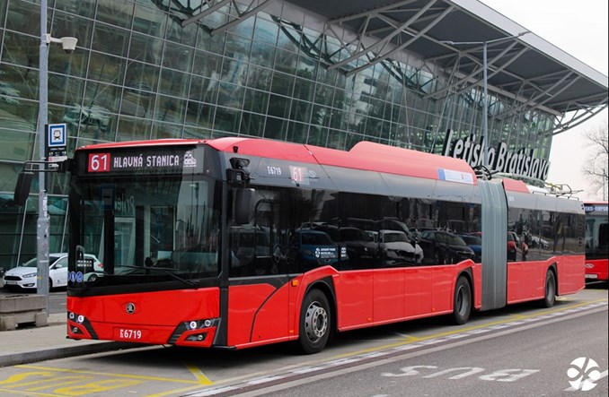 Bratysława wprowadza do ruchu bardziej pojemne trolejbusy. W tym do lotniska
