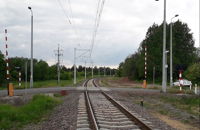 Łódzkie: Przystanek kolejowy Stare Grudze w nowym miejscu niemal gotowy