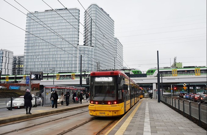 Tramwaje Warszawskie nie kupią 40-metrowych tramwajów