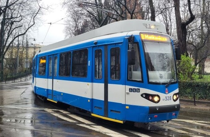 Kraków. Do floty MPK dołączył kolejny dwukierunkowy GT8N