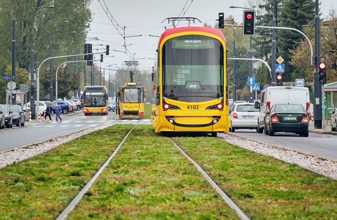 MFiPR: 40 mld zł z KPO na zazielenianie terenów miast. Także na pojazdy i budowę torów tramwajowych
