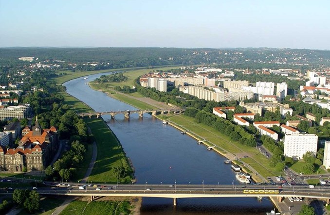 Drezno. Słona woda przyczyną zawalenia się mostu Karola