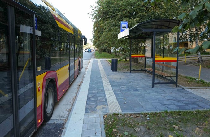 Łódź: Kolejny przystanek przy osiedlowym rynku