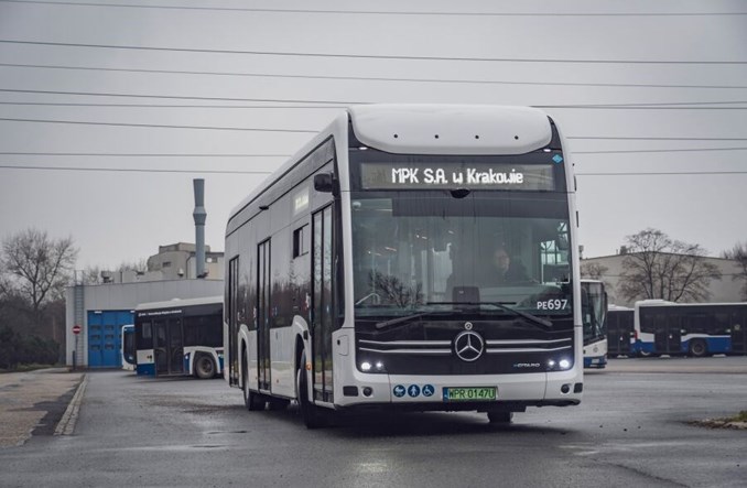 Kraków testuje autobus wodorowy od Mercedesa