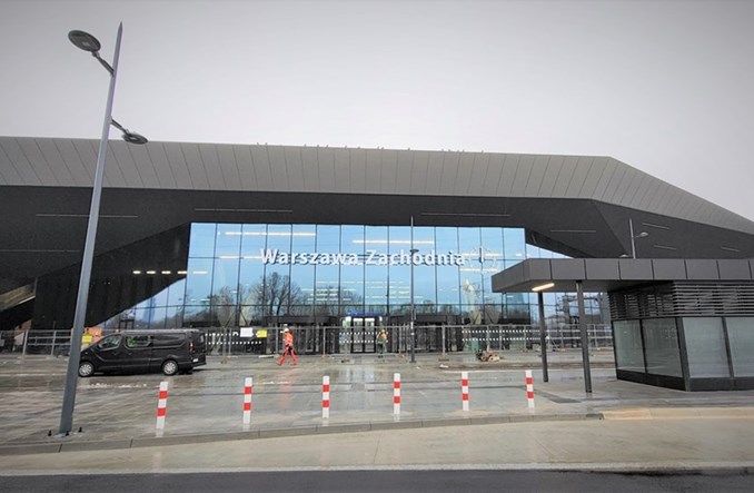 Warszawa. Autobusem już pod Dworzec Zachodni od Tunelowej